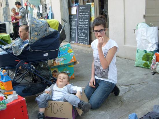 Oh, le beau bébé dans la poussette