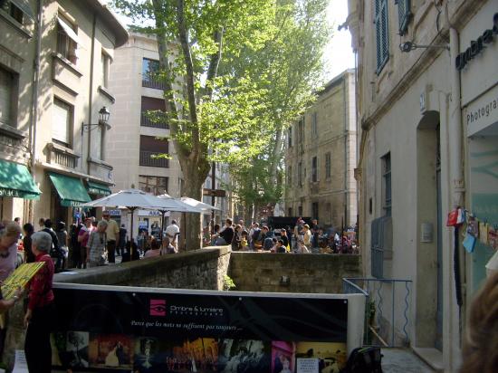 vide grenier 25 avril 2010