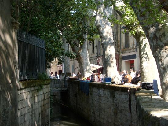 vide grenier 25 avril 2010