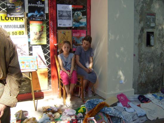 vide grenier 25 avril 2010